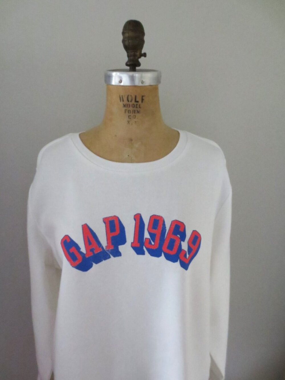 Gap Off-White Cotton Blend Lightweight Relaxed Fit Sweatshirt